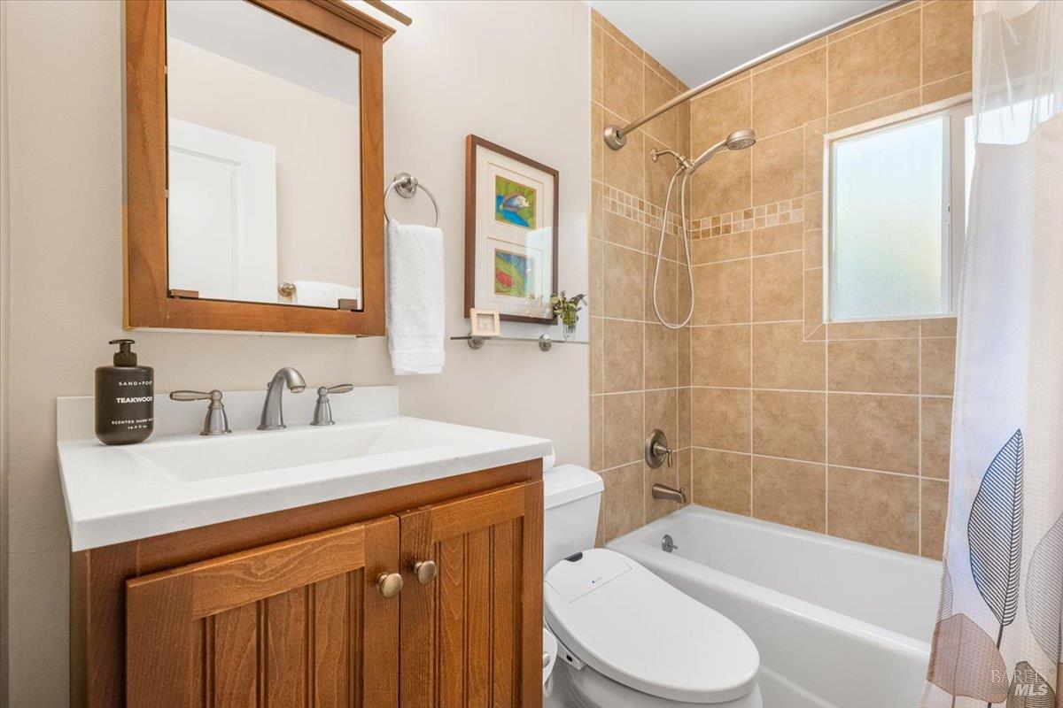 81 Temelec Circle Sonoma CA 95476