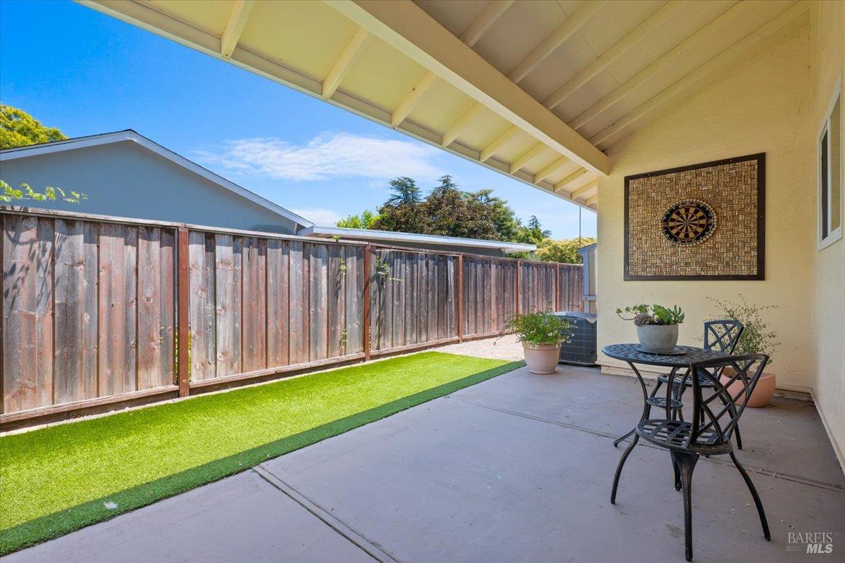81 Temelec Circle Sonoma CA 95476