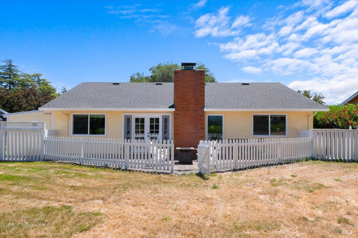 81 Temelec Circle Sonoma CA 95476
