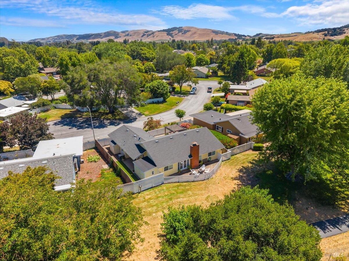81 Temelec Circle Sonoma CA 95476