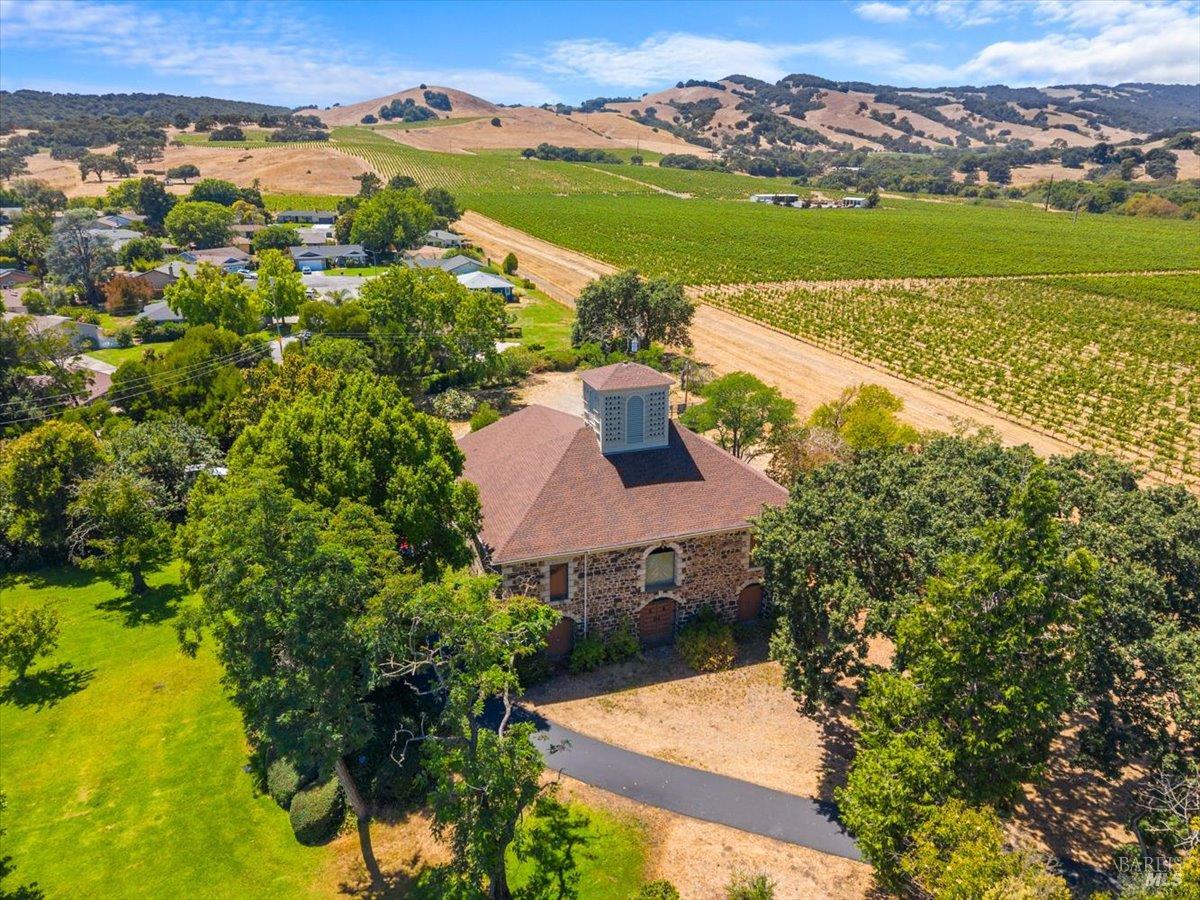 81 Temelec Circle Sonoma CA 95476
