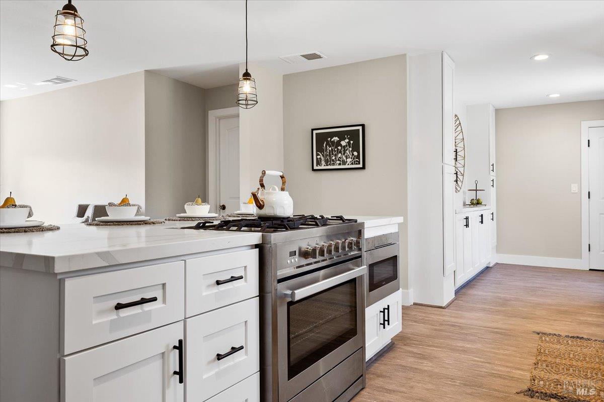 1817 Peoria Court Santa Rosa CA 95405