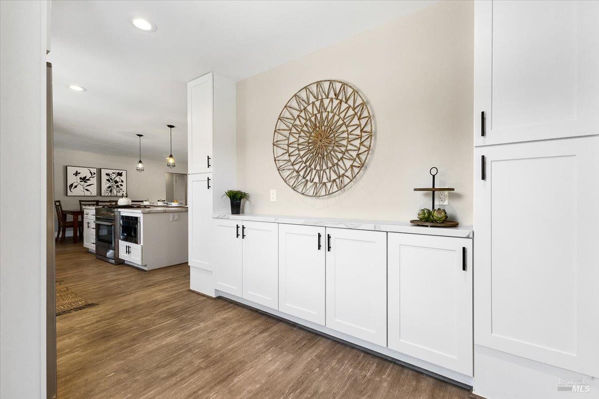 1817 Peoria Court Santa Rosa CA 95405