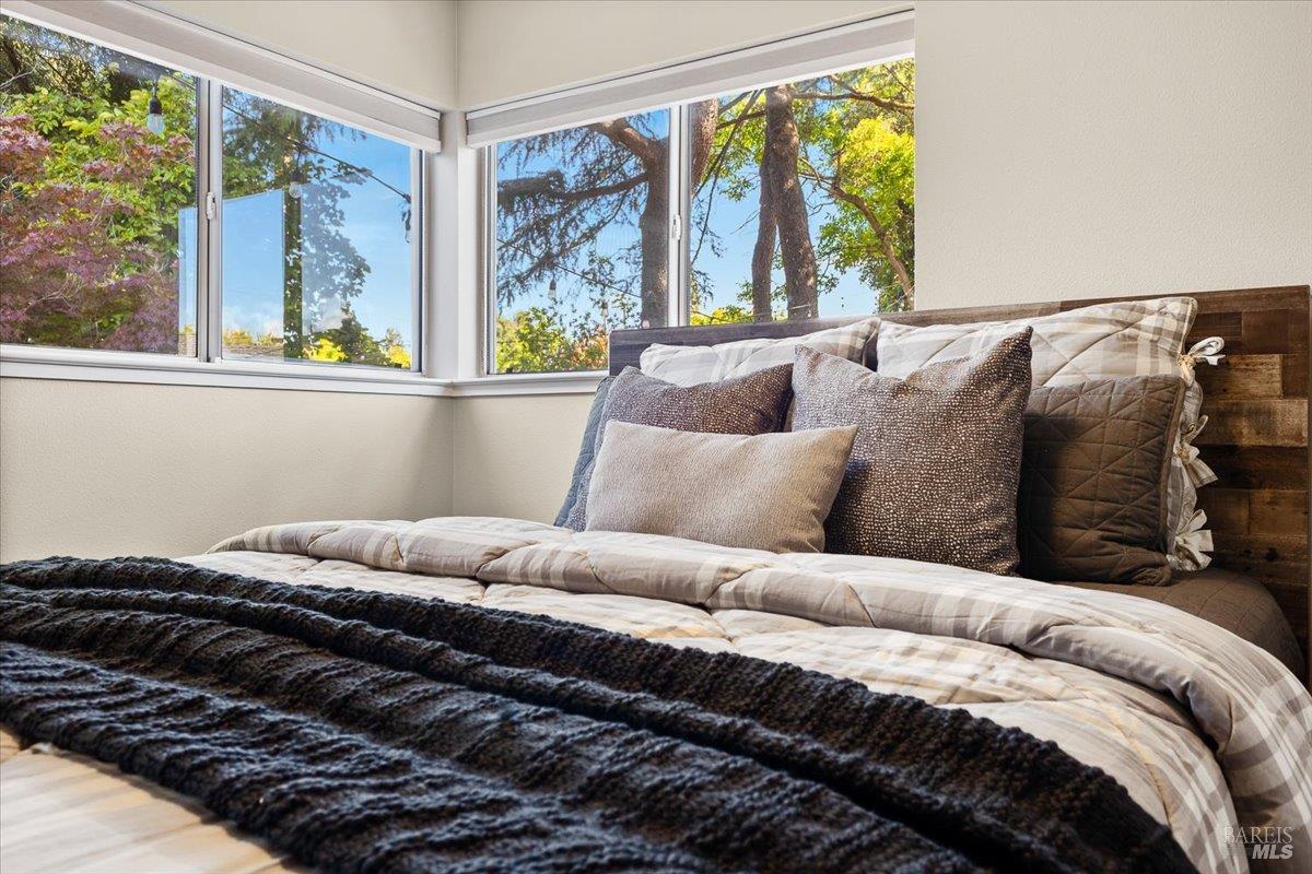 1817 Peoria Court Santa Rosa CA 95405