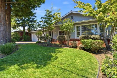 13 El Rose Drive Petaluma CA 94952