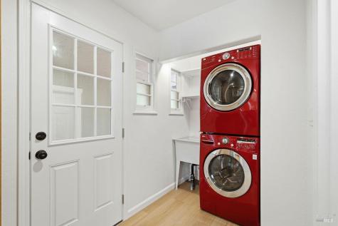 13 El Rose Drive Petaluma CA 94952
