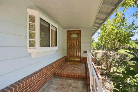 13 El Rose Drive Petaluma CA 94952