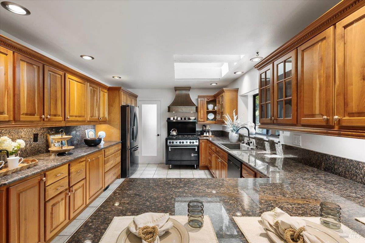 8550 Templeman Road Forestville CA 95436