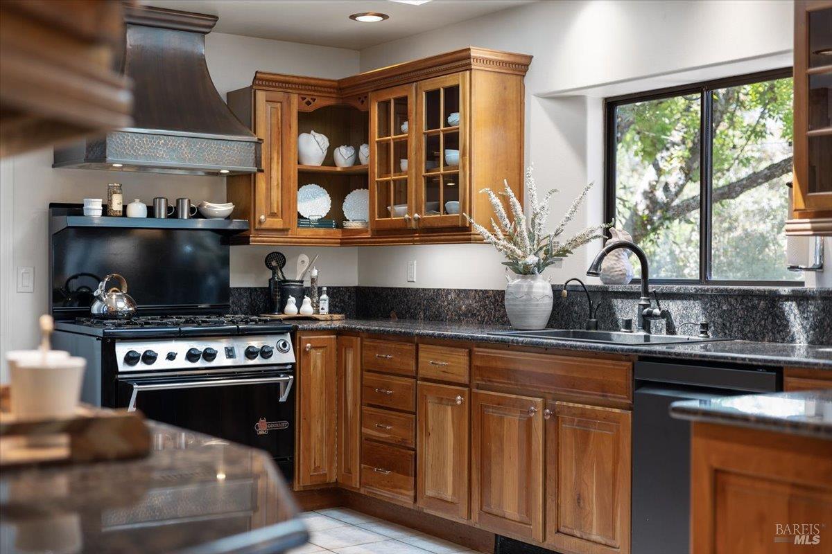 8550 Templeman Road Forestville CA 95436