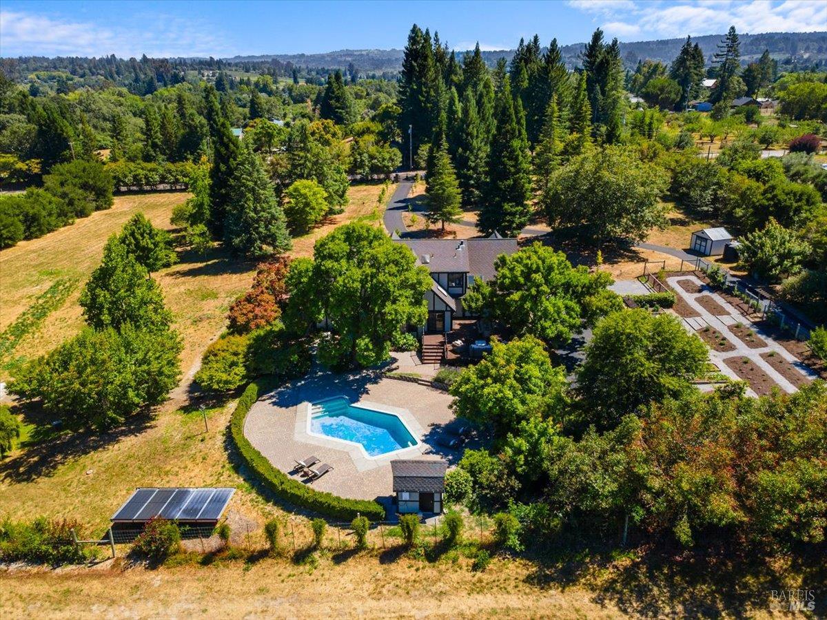 8550 Templeman Road Forestville CA 95436