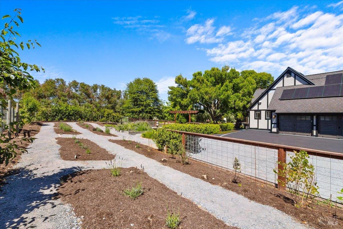 8550 Templeman Road Forestville CA 95436