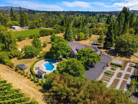8550 Templeman Road Forestville CA 95436