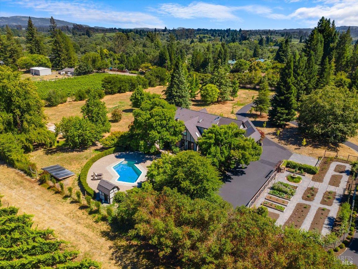 8550 Templeman Road Forestville CA 95436