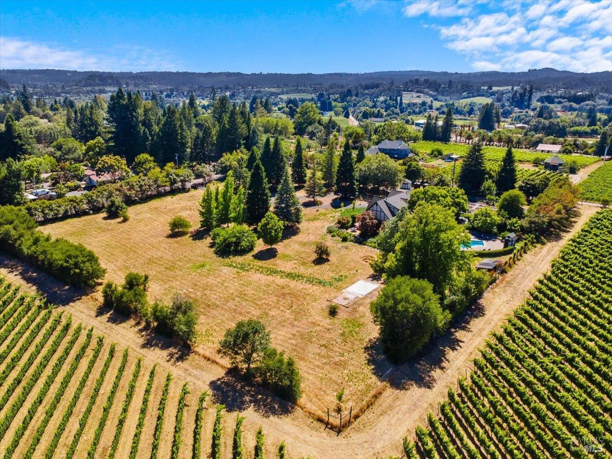 8550 Templeman Road Forestville CA 95436