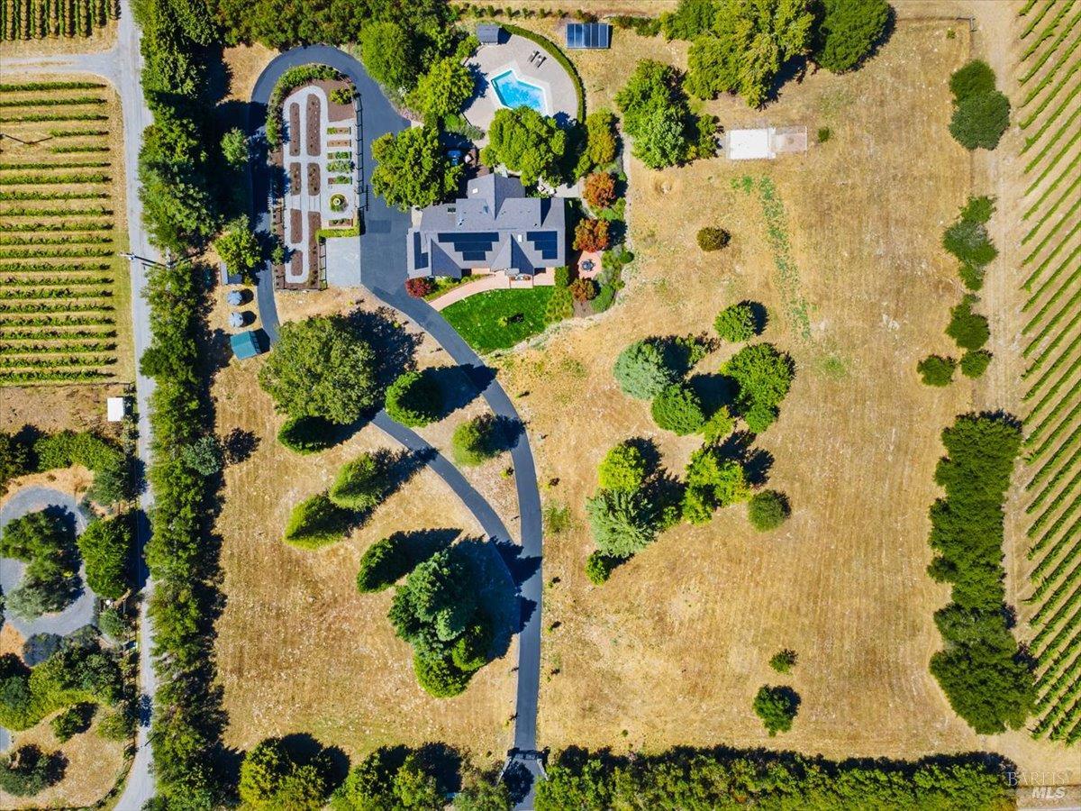 8550 Templeman Road Forestville CA 95436