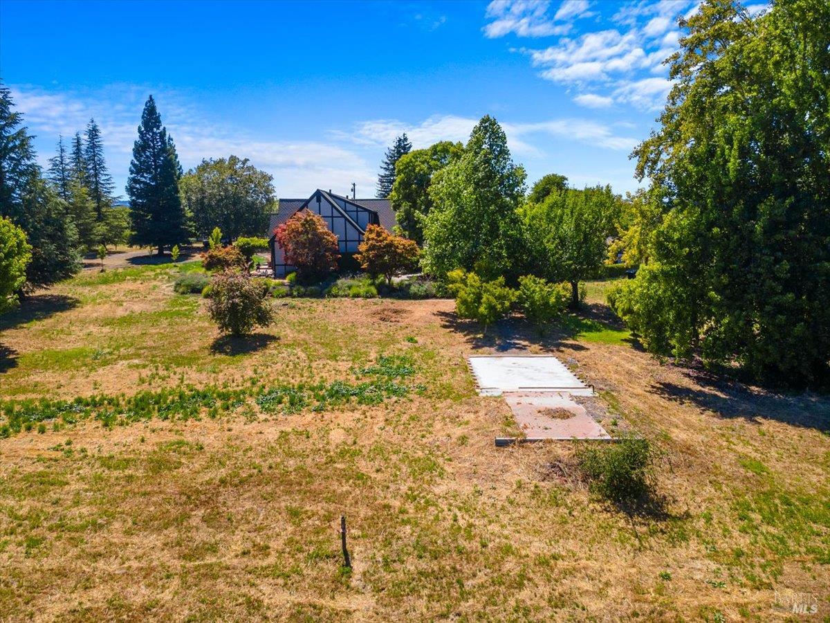 8550 Templeman Road Forestville CA 95436