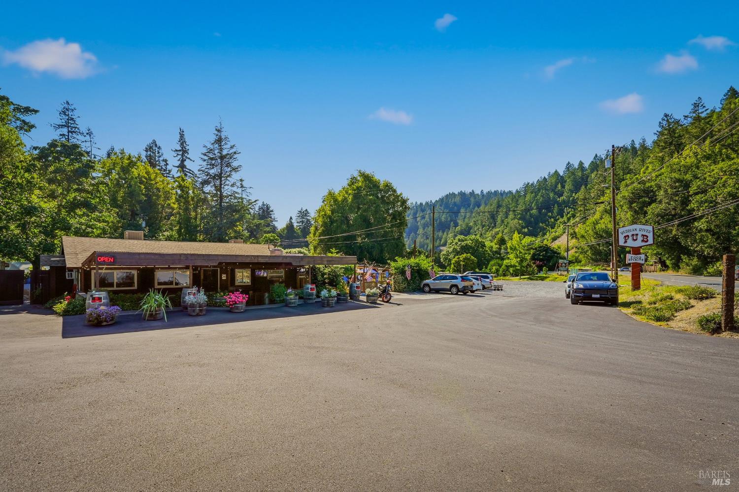 14872 Rotunda Way Guerneville CA 95446