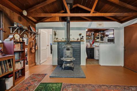 14872 Rotunda Way Guerneville CA 95446