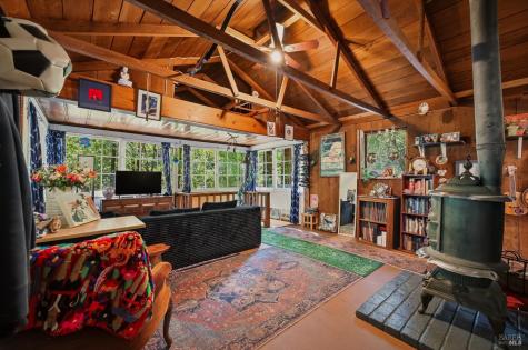 14872 Rotunda Way Guerneville CA 95446