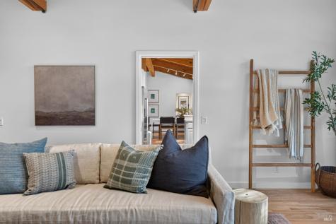 25 Elm Avenue Kentfield CA 94904