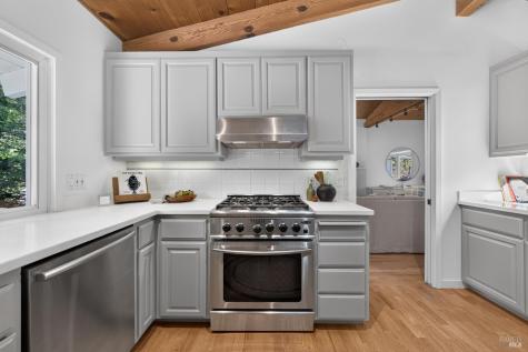 25 Elm Avenue Kentfield CA 94904