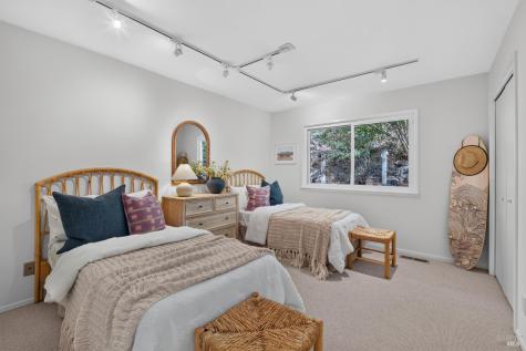 25 Elm Avenue Kentfield CA 94904