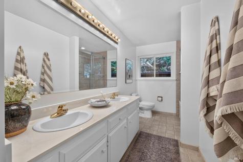 25 Elm Avenue Kentfield CA 94904