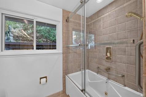 25 Elm Avenue Kentfield CA 94904