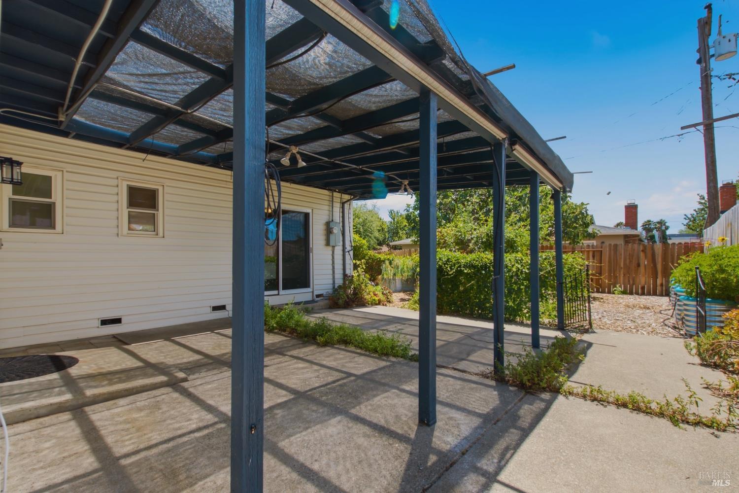 155 Donner Drive Vacaville CA 95687