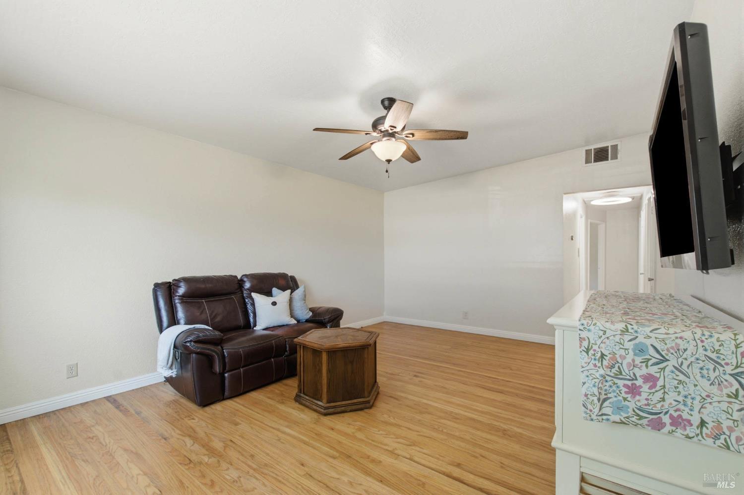 155 Donner Drive Vacaville CA 95687