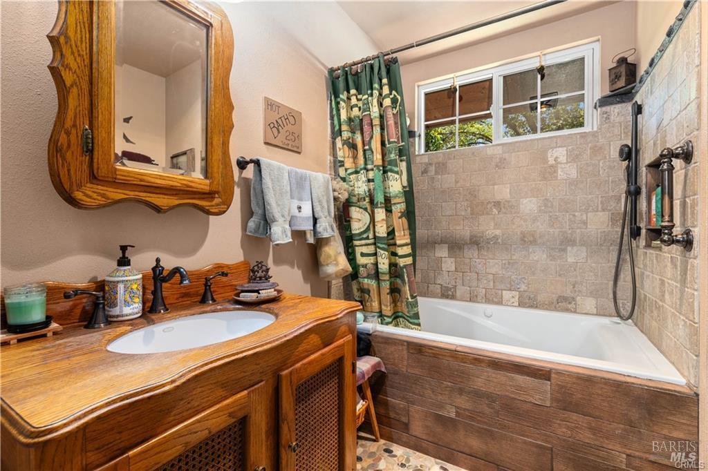 3062 Riviera Heights Drive Kelseyville CA 95451
