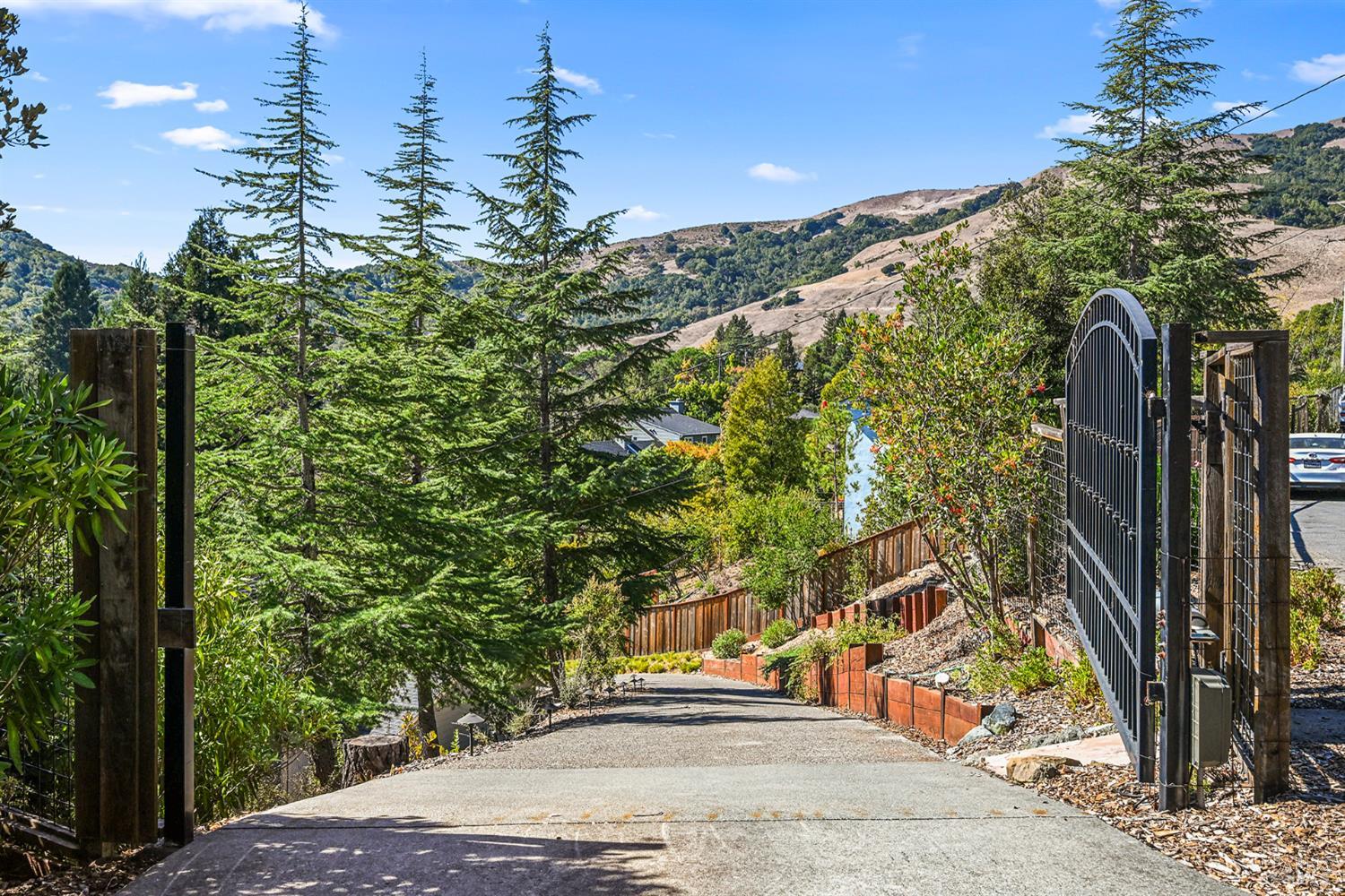 57 Garden Rock Road San Anselmo CA 94960