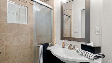 78 Allen Avenue Cloverdale CA 95425