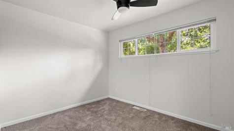 78 Allen Avenue Cloverdale CA 95425