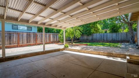 78 Allen Avenue Cloverdale CA 95425