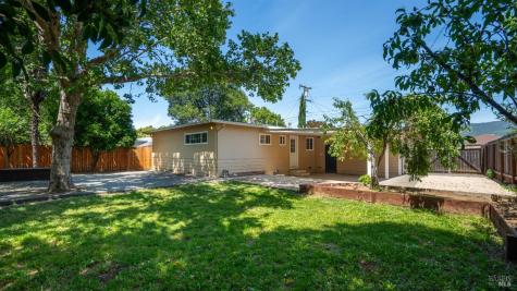 78 Allen Avenue Cloverdale CA 95425