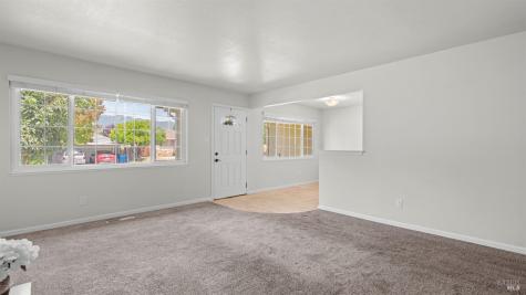 78 Allen Avenue Cloverdale CA 95425