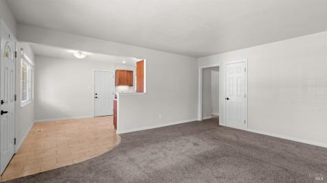 78 Allen Avenue Cloverdale CA 95425