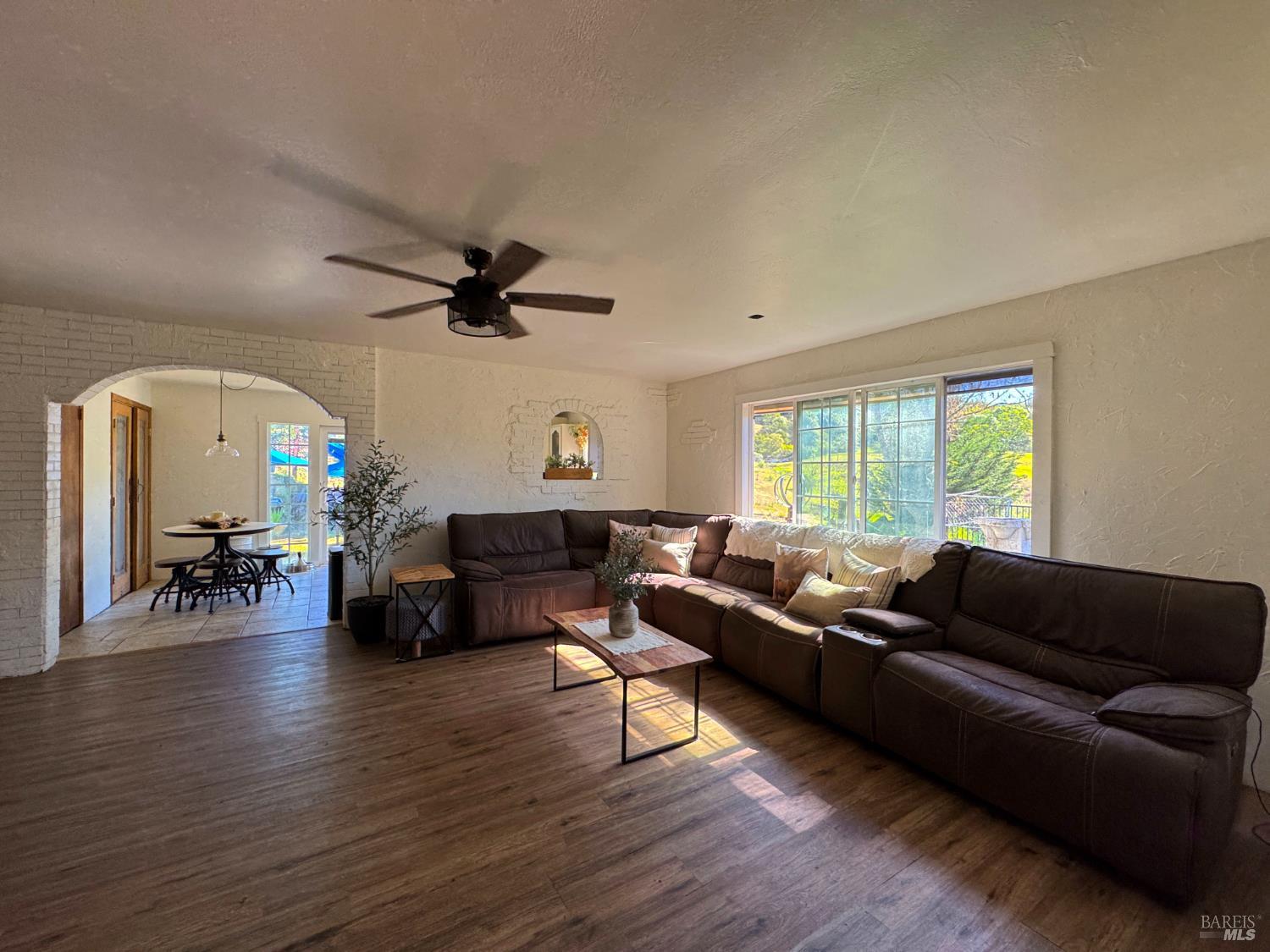 3981 Eastside Calpella Road Ukiah CA 95482
