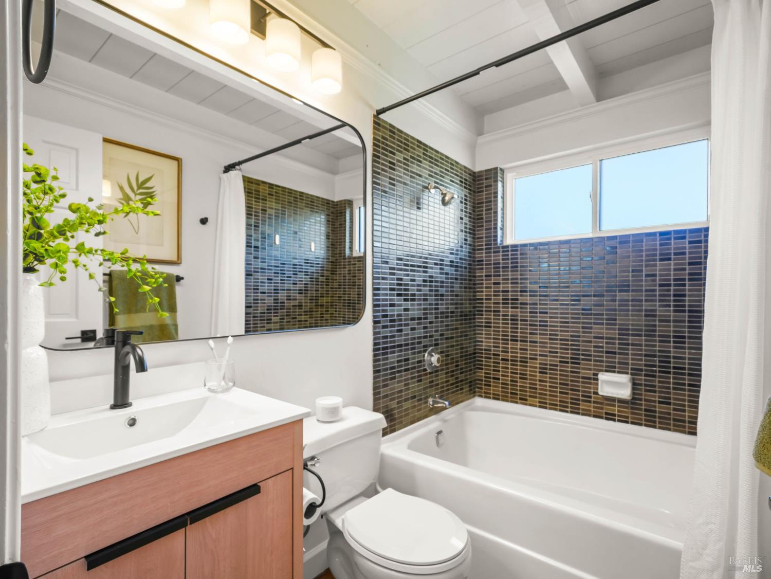 54 Wimbledon Way San Rafael CA 94901