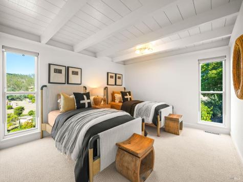 54 Wimbledon Way San Rafael CA 94901
