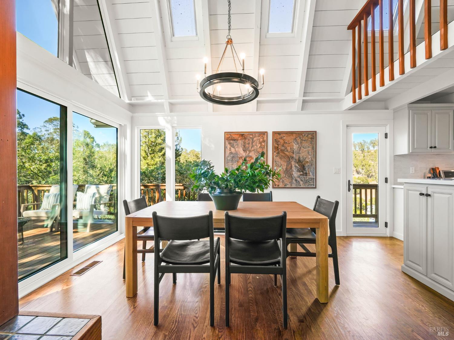 54 Wimbledon Way San Rafael CA 94901