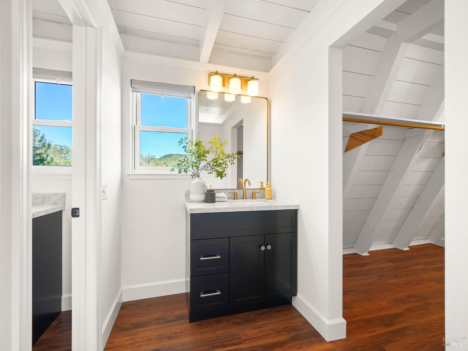 54 Wimbledon Way San Rafael CA 94901