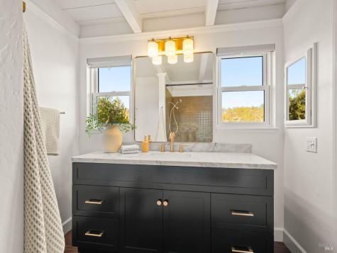 54 Wimbledon Way San Rafael CA 94901