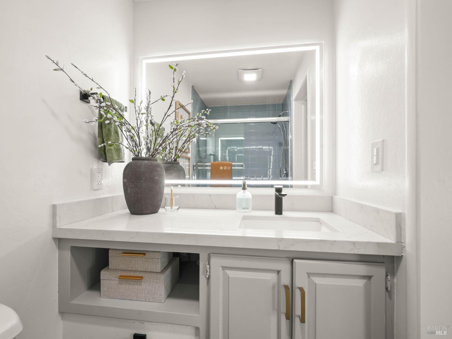 54 Wimbledon Way San Rafael CA 94901