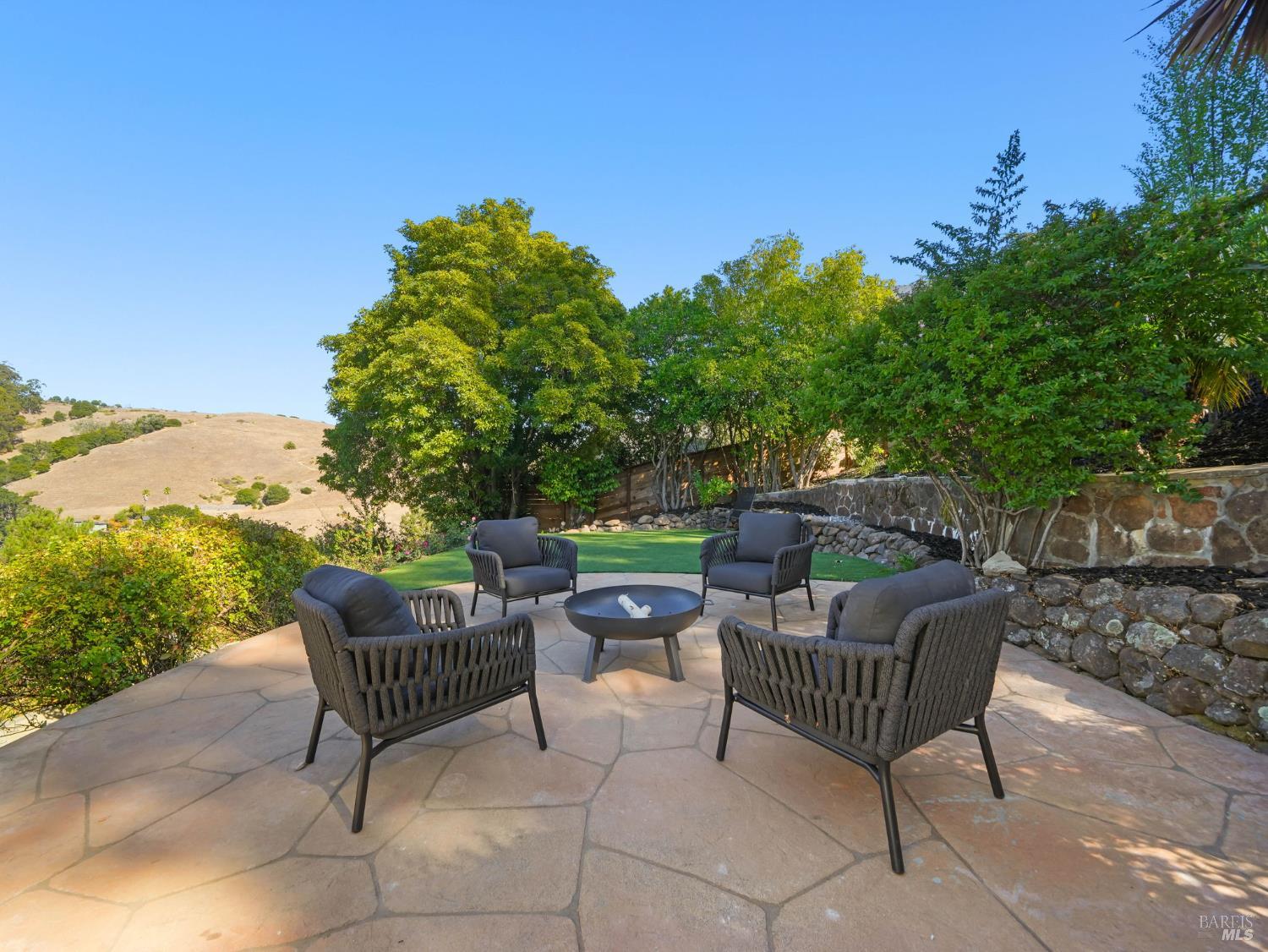 54 Wimbledon Way San Rafael CA 94901