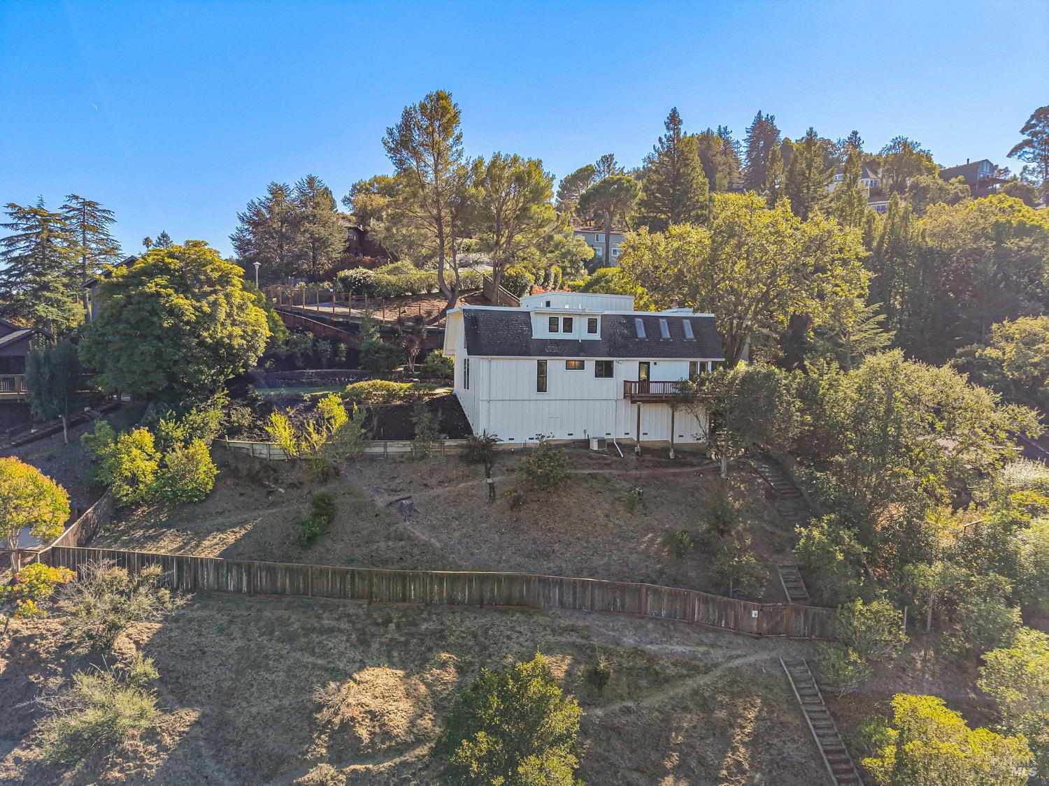 54 Wimbledon Way San Rafael CA 94901