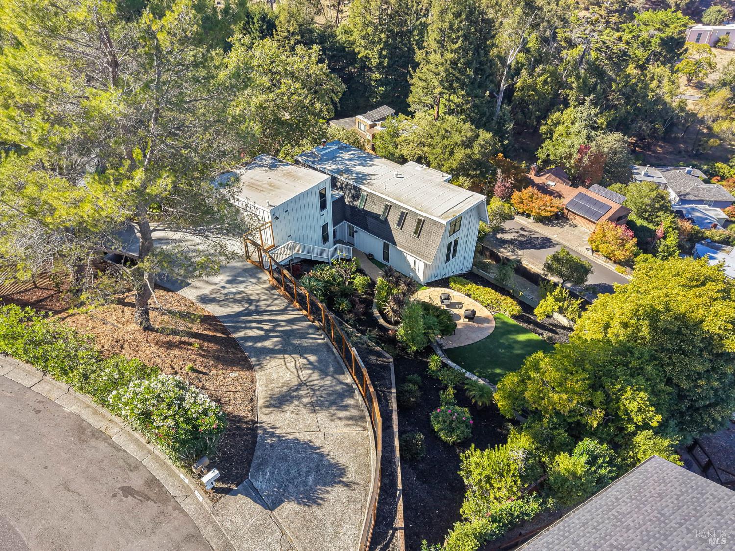 54 Wimbledon Way San Rafael CA 94901