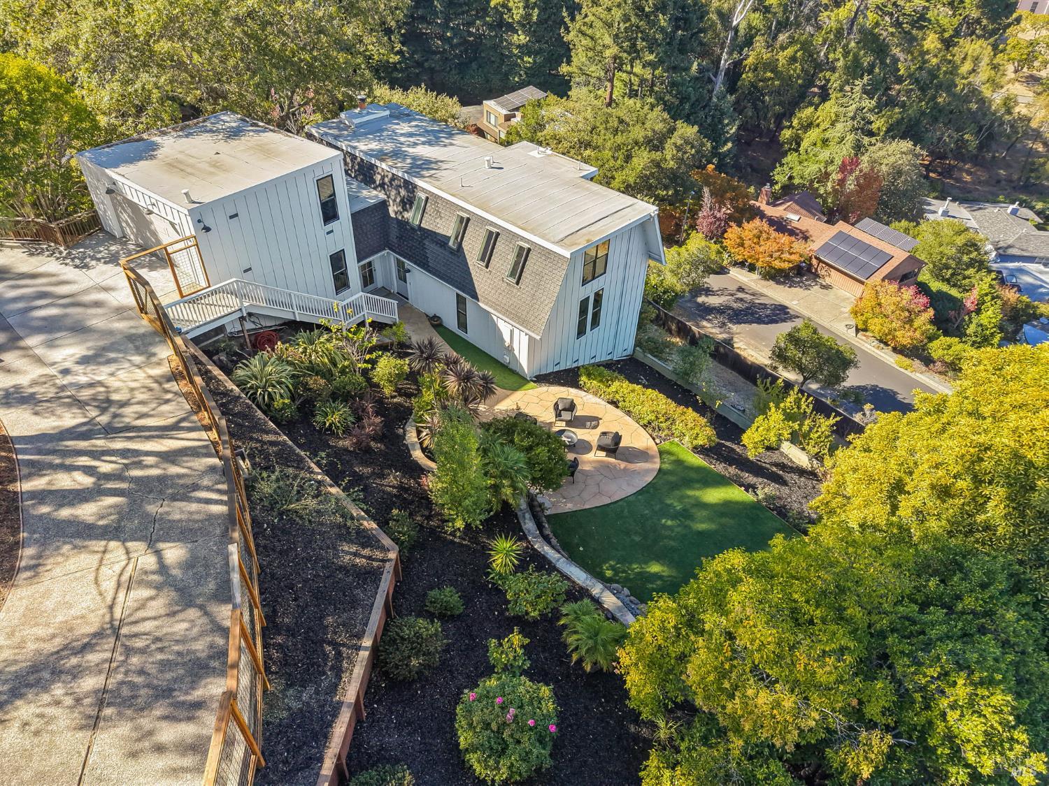 54 Wimbledon Way San Rafael CA 94901