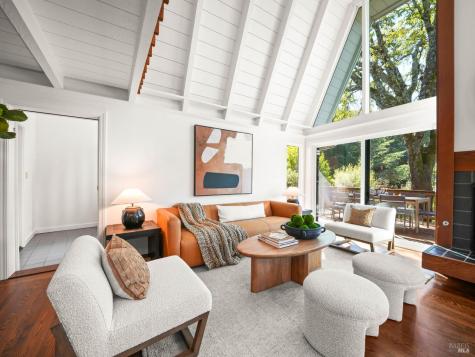 54 Wimbledon Way San Rafael CA 94901
